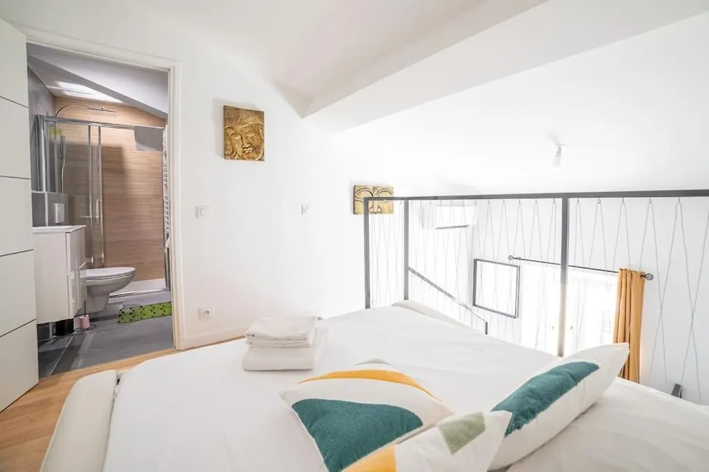 شقة Petit Duplex - Nouveau Duplex Central Avec Wifi Et Clim Pour 2 أنتيب